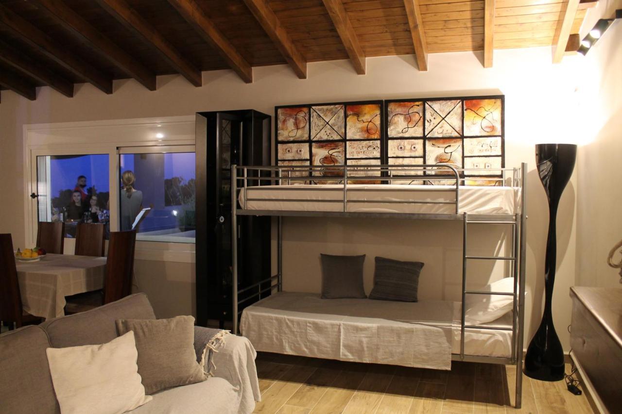 Sea View Apartment 15 Min From Athens Airport Néa Mákri Eksteriør bilde